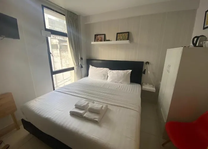 The Urban Age Deluxe Hotell Bangkok